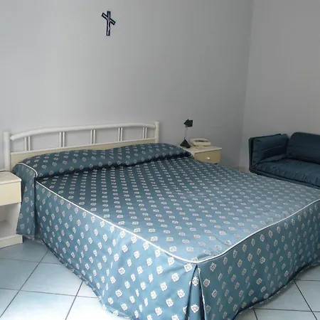 בית הארחה Maison Raphael