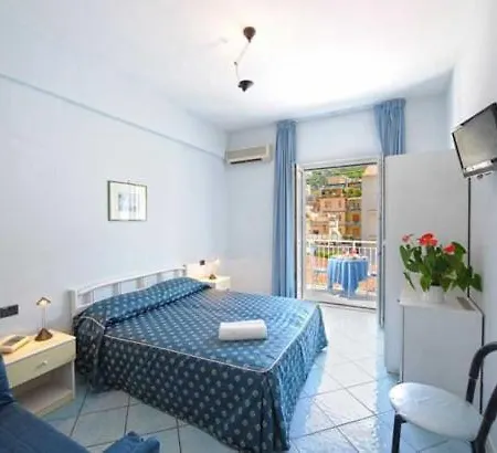 Gasthuis Maison Raphael Minori