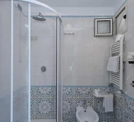 Gasthuis Maison Raphael