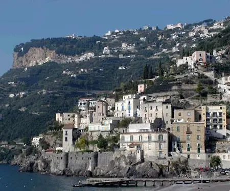Guest house Maison Raphael 3*