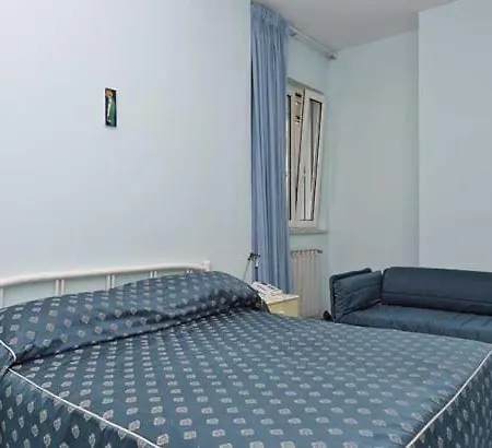 Guest house Maison Raphael 3*