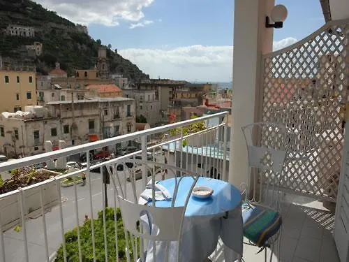 Maison Raphael Gæstehus Minori
